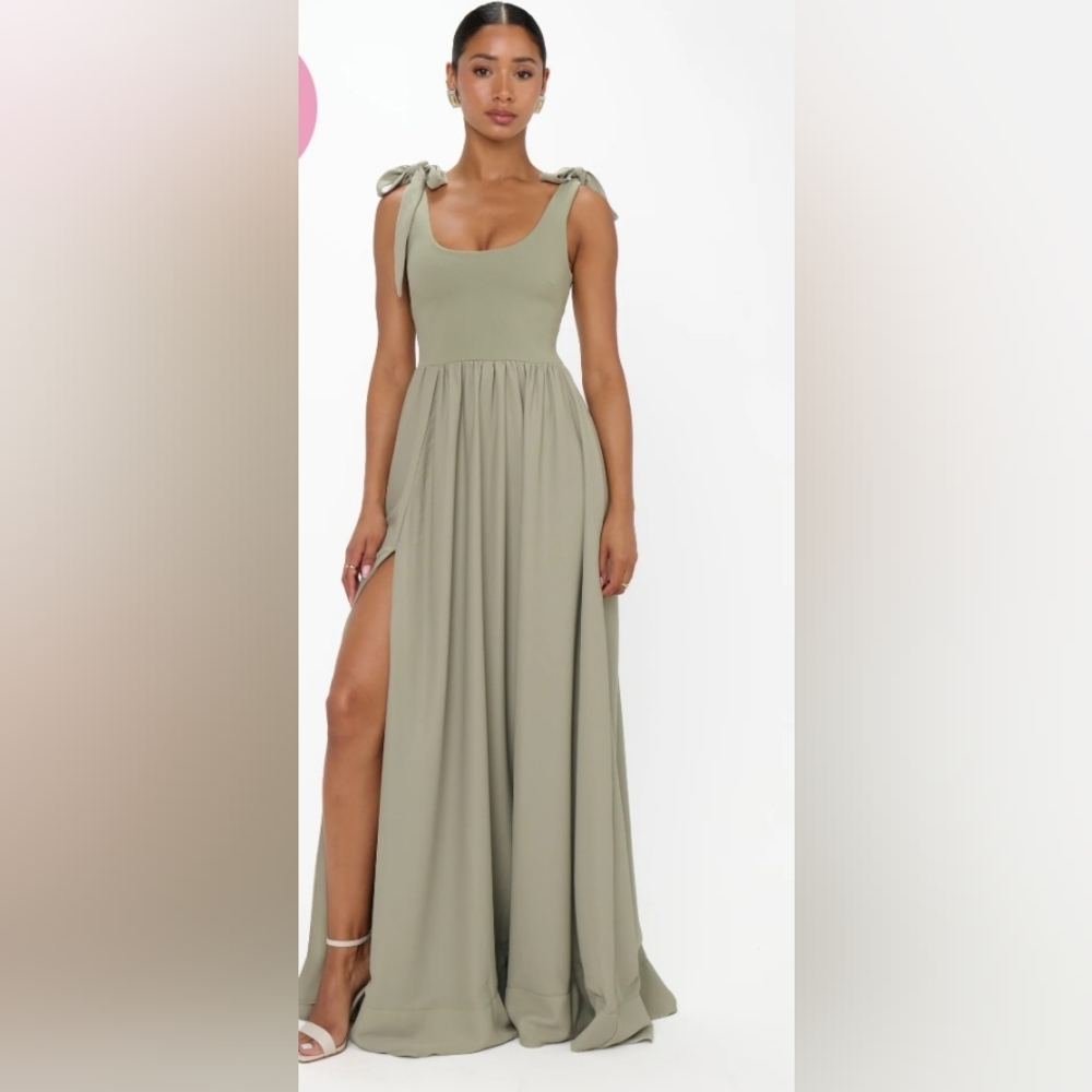 Show Me Your MuMu Moss Green Crisp Maxi Dress